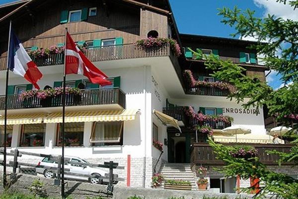 Sporthotel Enrosadira Campitello di Fassa Exterior foto