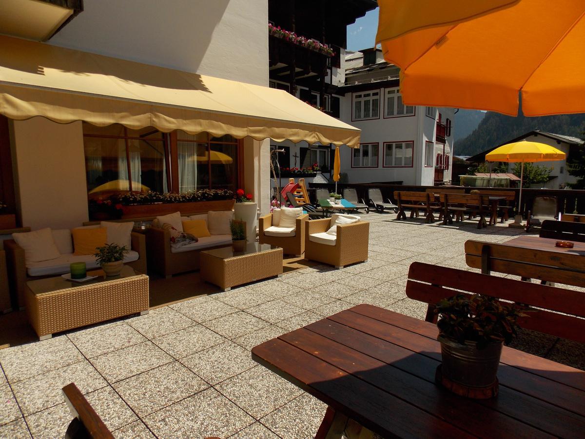Sporthotel Enrosadira Campitello di Fassa Exterior foto