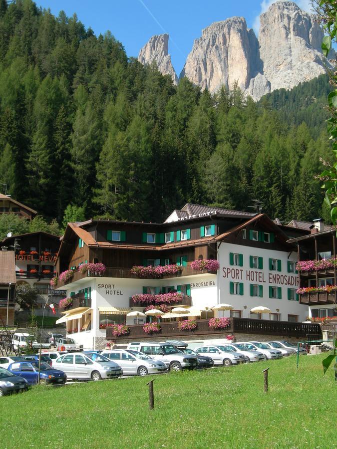 Sporthotel Enrosadira Campitello di Fassa Exterior foto