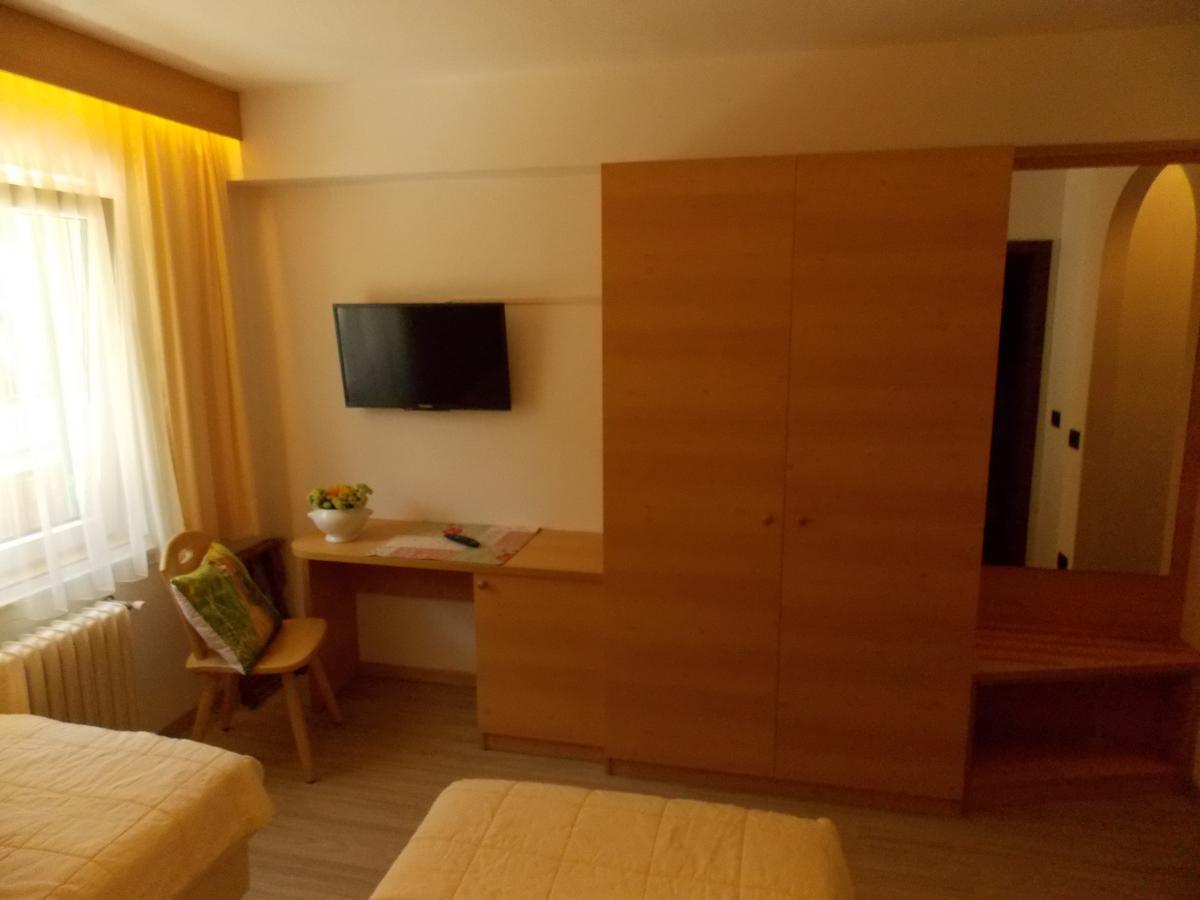 Sporthotel Enrosadira Campitello di Fassa Exterior foto